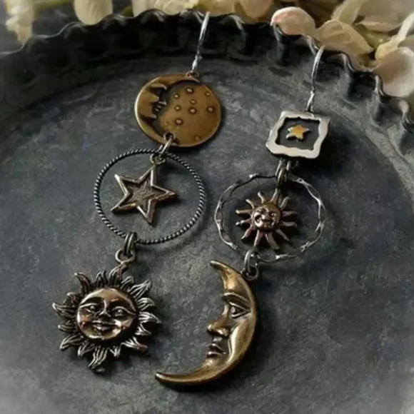 Sun Moon Stars Asymmetric Greek Mythology Handmade Creative Earrings - Picture 4 of 8